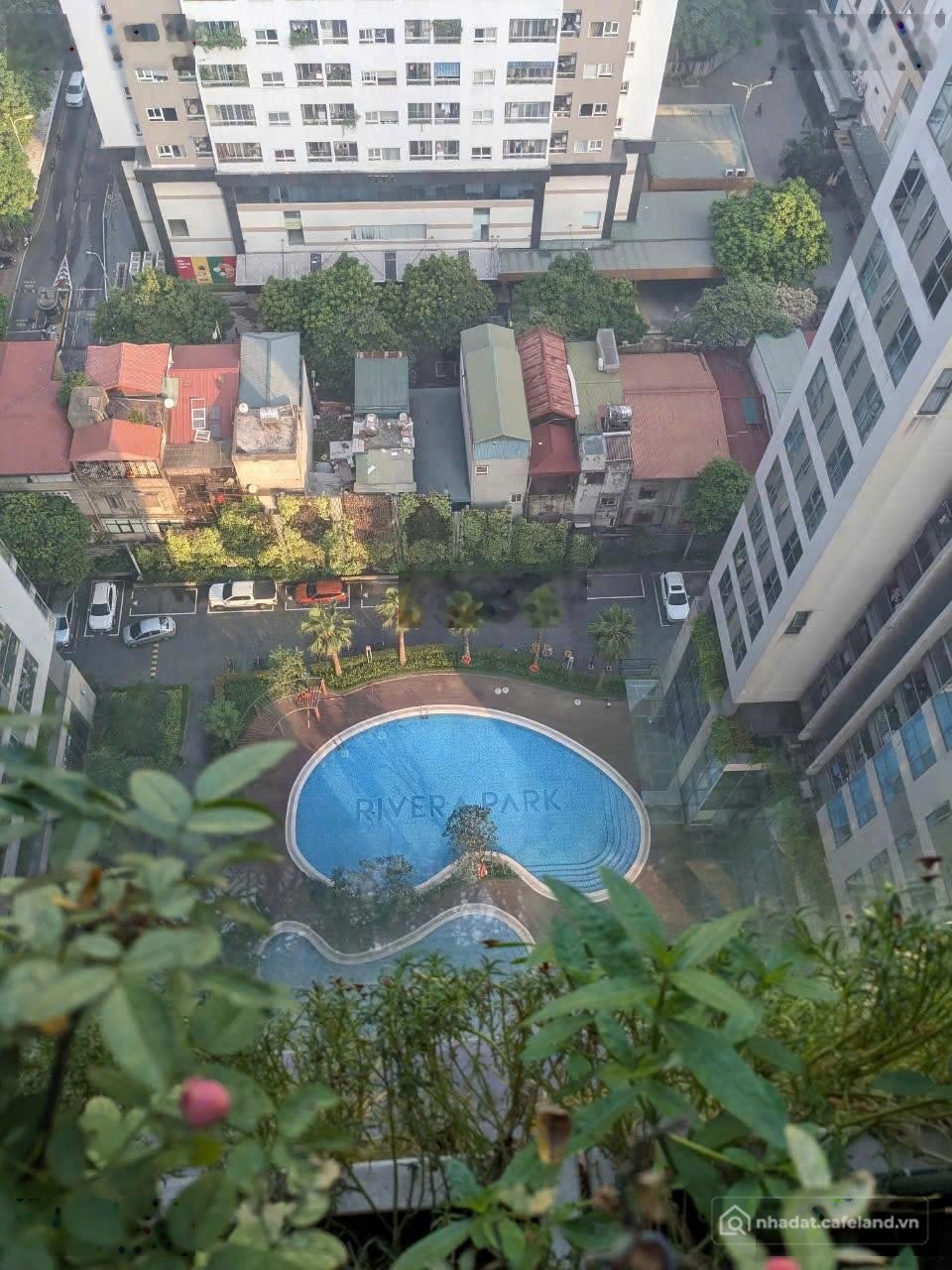 Bán căn hộ chung cư: Chính chủ bán CH Dreamland Bonanza 23 Duy Tân DT 91,7m2 3PN