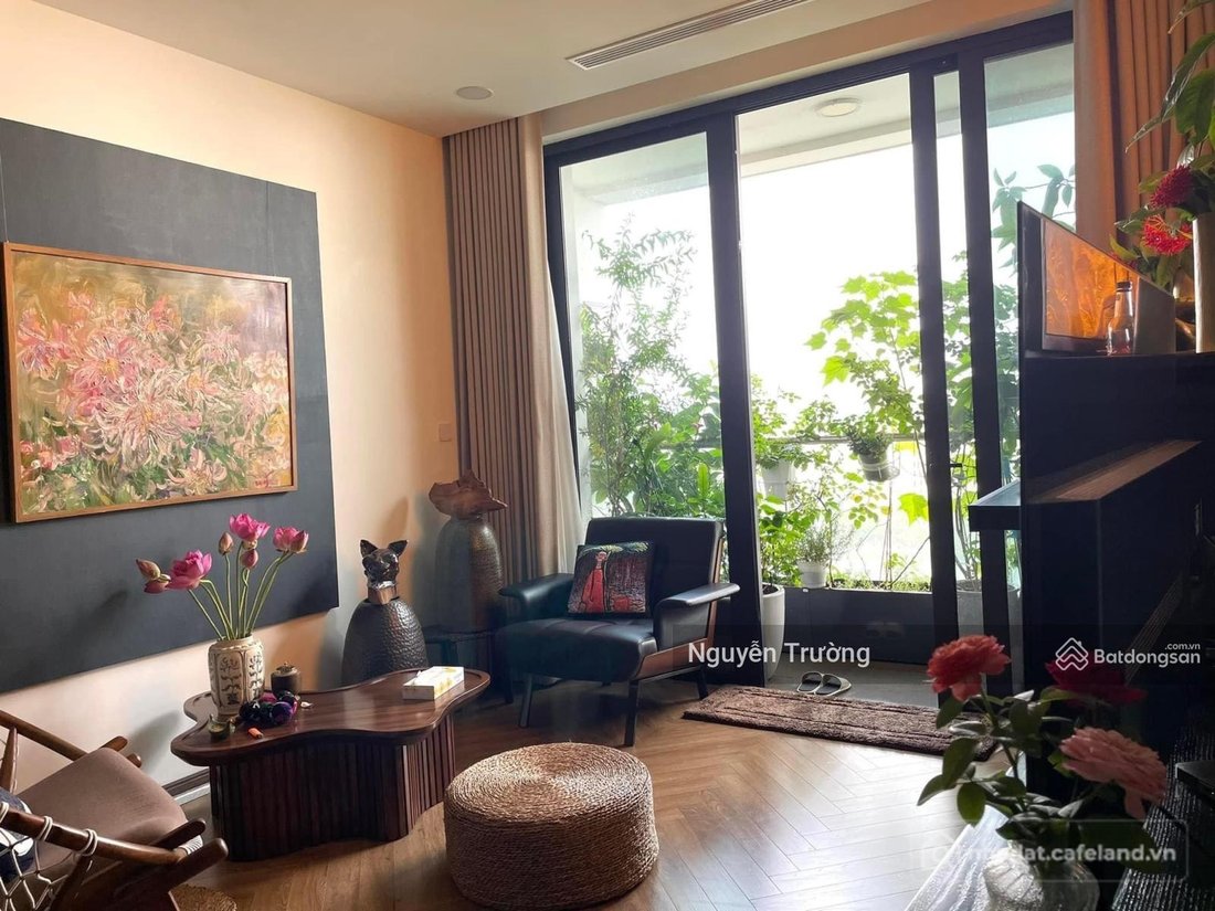 Bán căn hộ chung cư: Bán gấp căn hộ 85m2, 2PN, cửa TB, ban công ĐN, CC Golden Pa