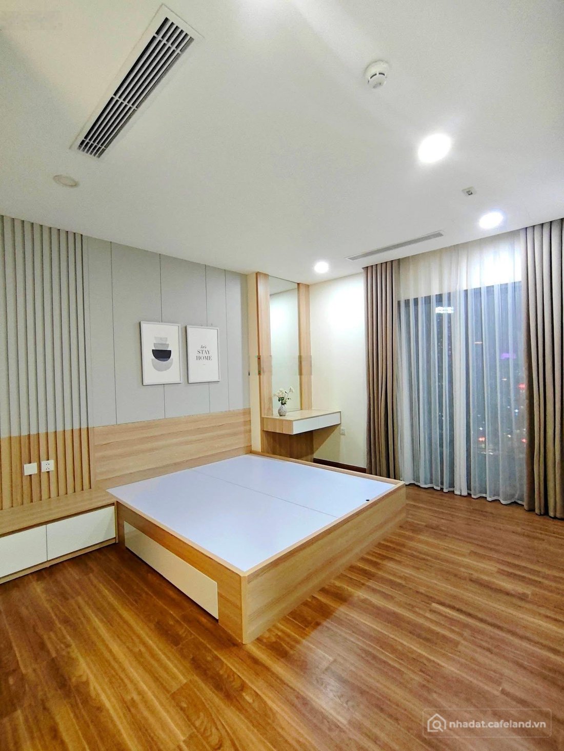 Bán căn hộ chung cư: (Hiếm nhất)- bán căn hộ tòa Golden Park Cầu Giấy- căn góc 1