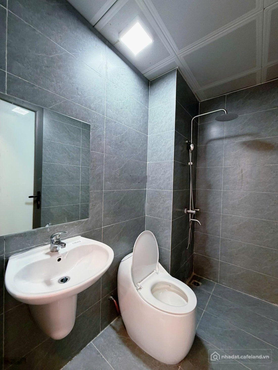 Bán căn hộ chung cư: Bán căn hộ trung tâm Mỹ Đình 60m2-2pn,2wc vị trí đẹp đi lại