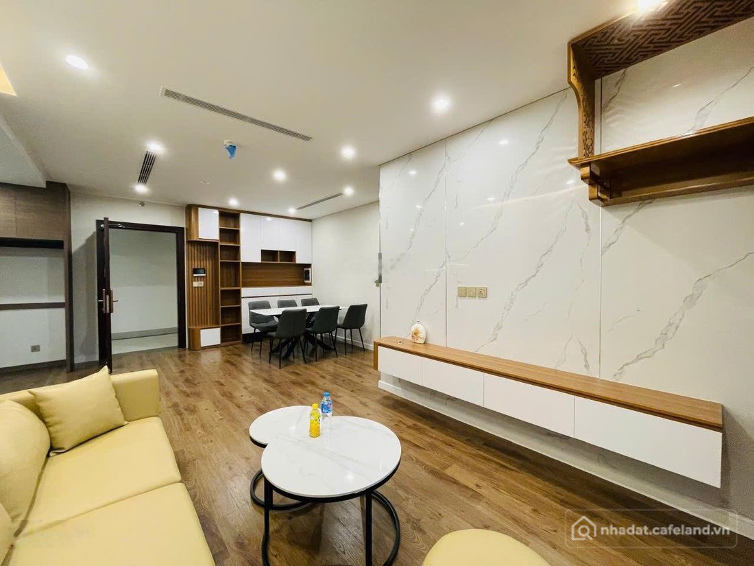 Bán căn hộ chung cư: Giá tốt! Bán căn 2PN Hoàng Thành Pearl 80m² nhà đẹp, tầng t