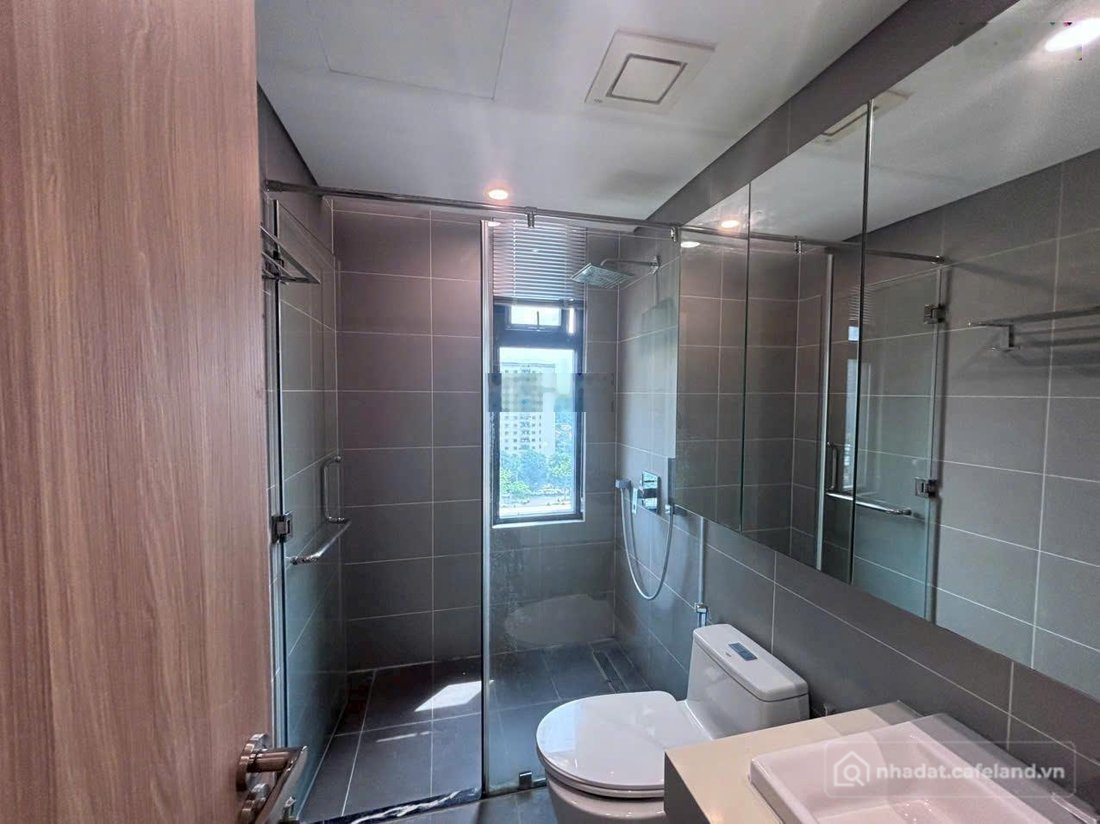 Bán căn hộ chung cư: Em LAN chuyên bán căn chung cư câo cấp The Zei số 8 Lê Đức 