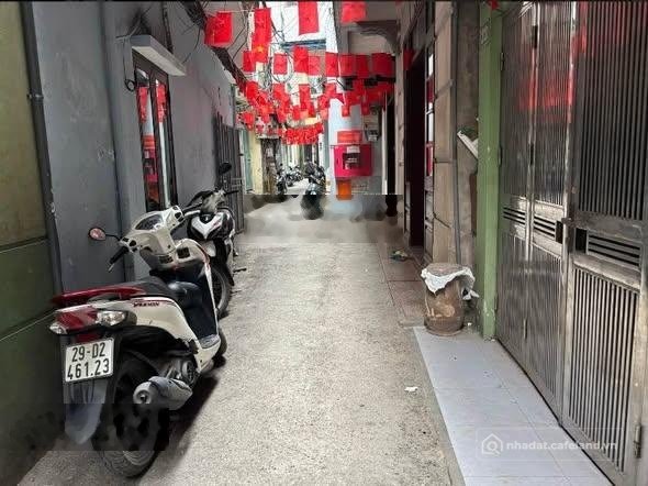 Bán nhà riêng: Bán nhà ngõ trung tâm đống đa gần phố kim hoa phù hợp xây ccmn
