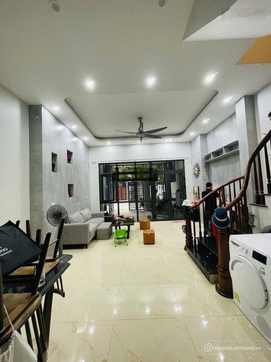 Bán biệt thự: Liền kề KDT Xuân Phương Phân Lô 3 ô tô tránh dừng đỗ 90m mặt tiền 