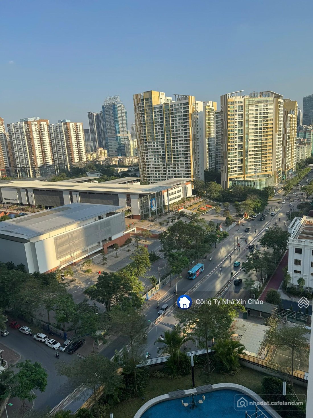 Bán căn hộ chung cư: (Nhà thật) Căn full đồ đẹp. Bán Vinhomes D'Capitale, 9.3tỷ,