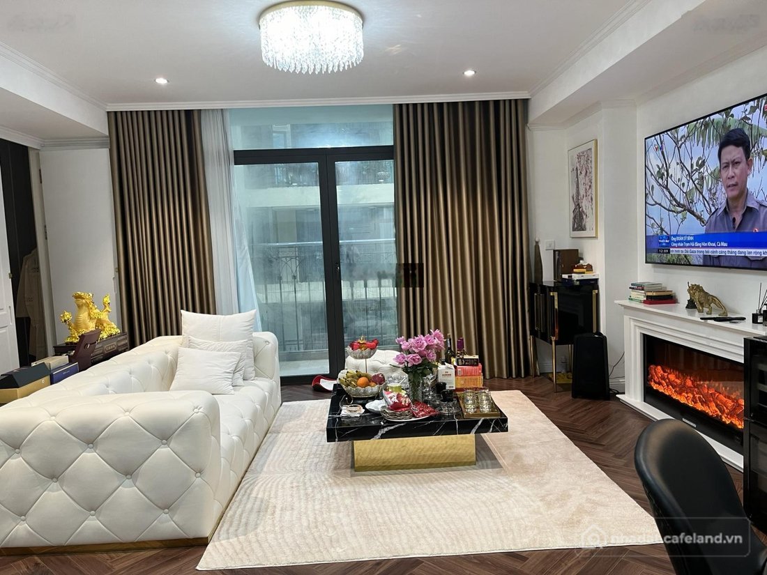 Bán căn hộ chung cư: Bán CH 2PN DT 77m2 dự án Hoàng Thành Tower 114 Mai Hắc Đế. 