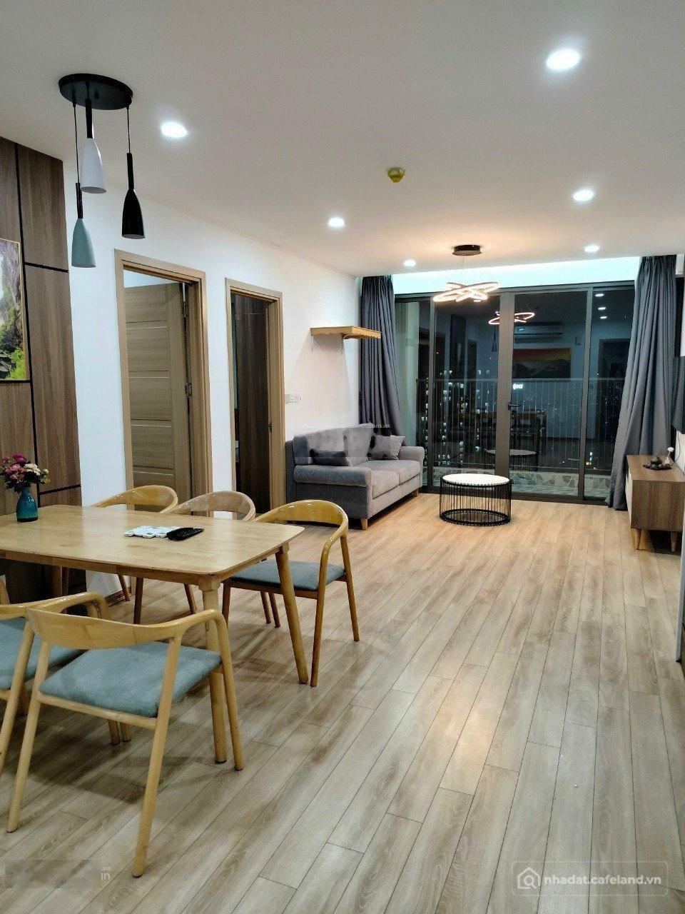 Bán căn hộ chung cư: Chính chủ gửi bán căn hộ Gold Tower 2 ngủ tầng trung full n
