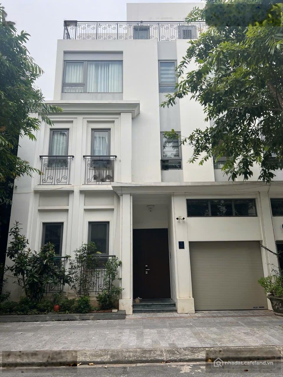 Bán biệt thự: Quá hạn ngân hàng cắt lỗ biệt thự VIP nhất KDT The Manor Central P