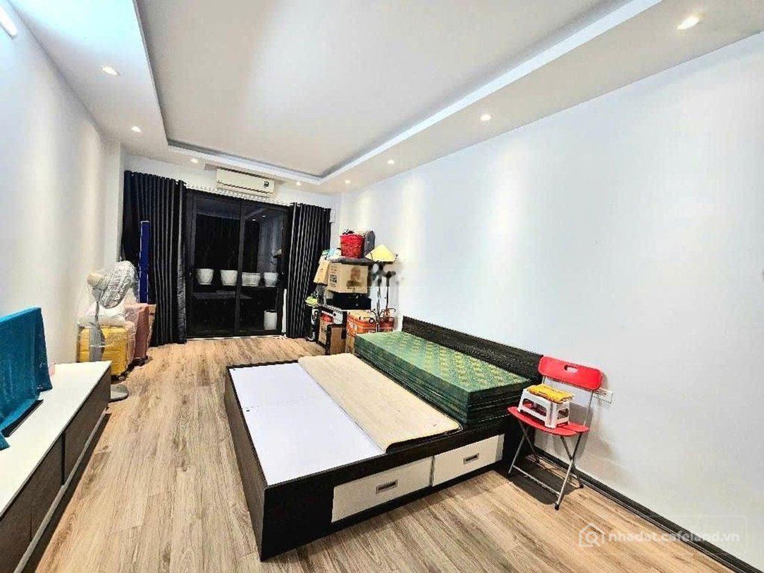 Bán nhà riêng: Bán nhà Trương Định đầu chợ Mơ Bạch Mai 45m2, 5 tầng, ngõ thông, 