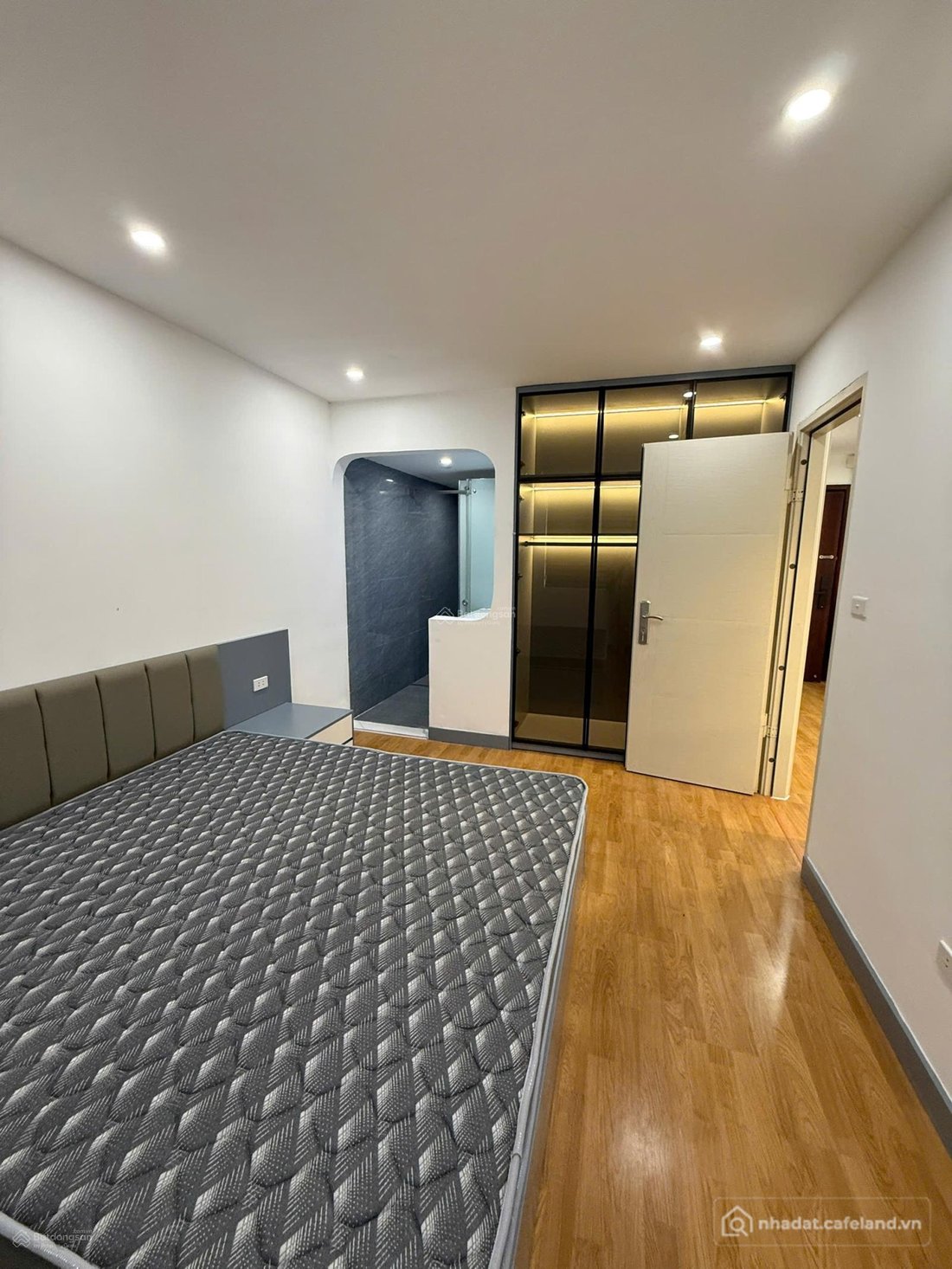 Bán căn hộ chung cư: Bán CC Đồng Phát Park View Tower full nội thất, 5,2 tỷ, 80m
