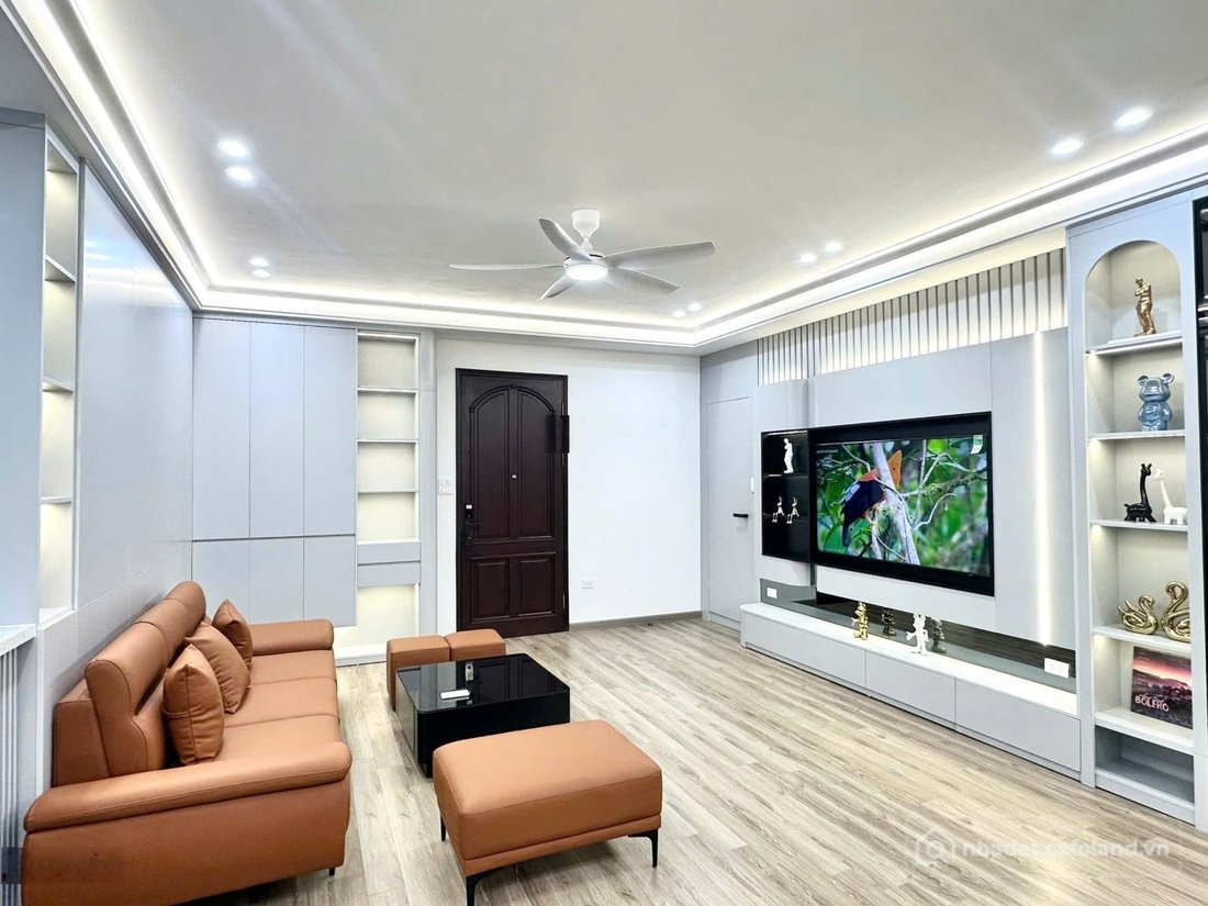 Bán căn hộ chung cư: Bán căn 4pn, 128m2 giá 11,6 tỷ ở golden palace mễ trì, đầy 