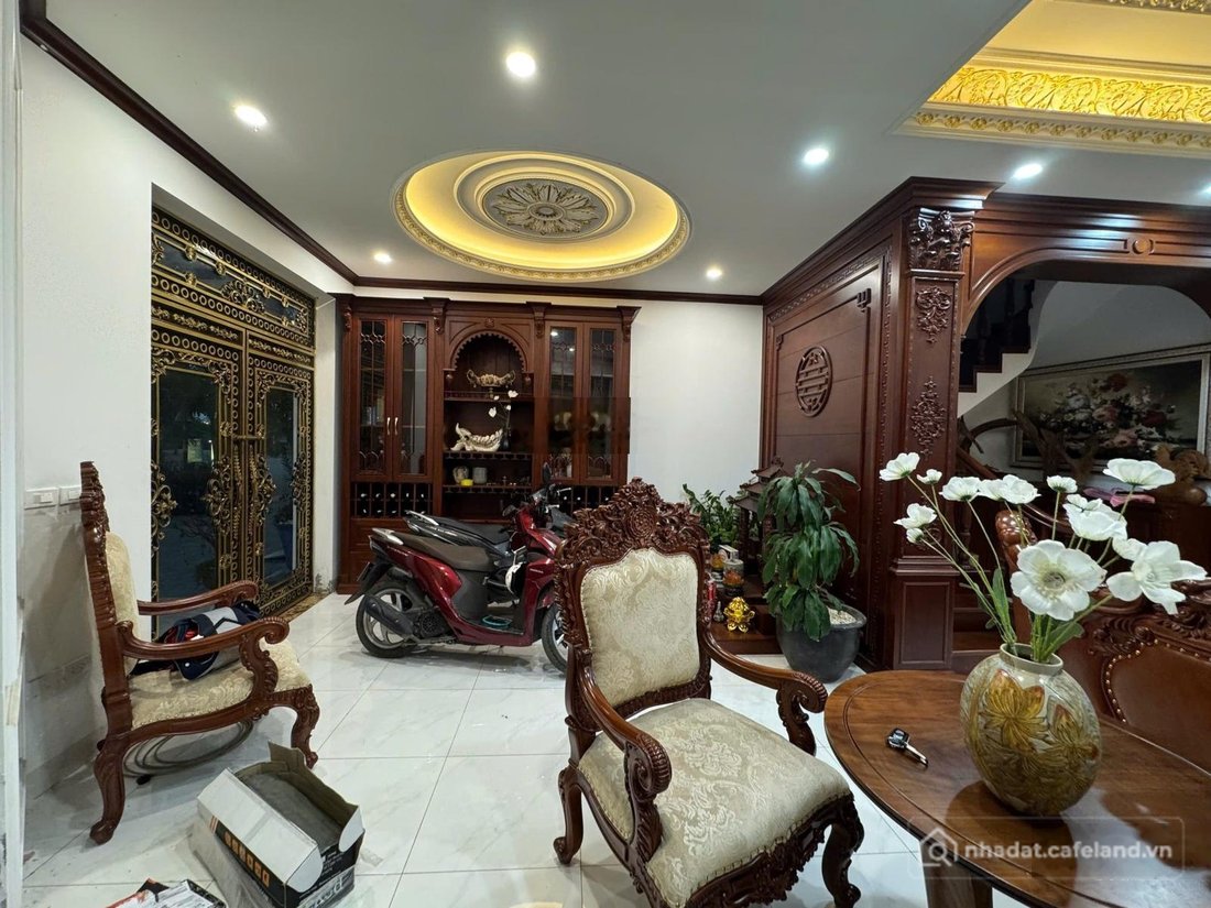 Bán biệt thự: Quỹ căn giá rẻ nhất dự án - Chủ nhà cần bán gấp Solasta Mansion từ