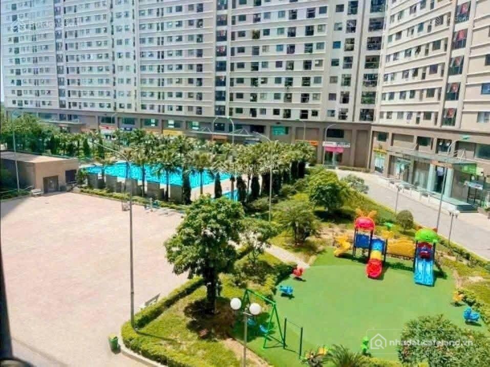 Bán căn hộ chung cư: Chính chủ bán căn 55m - Toà Xuân Mai Complex Tầng trung, vi