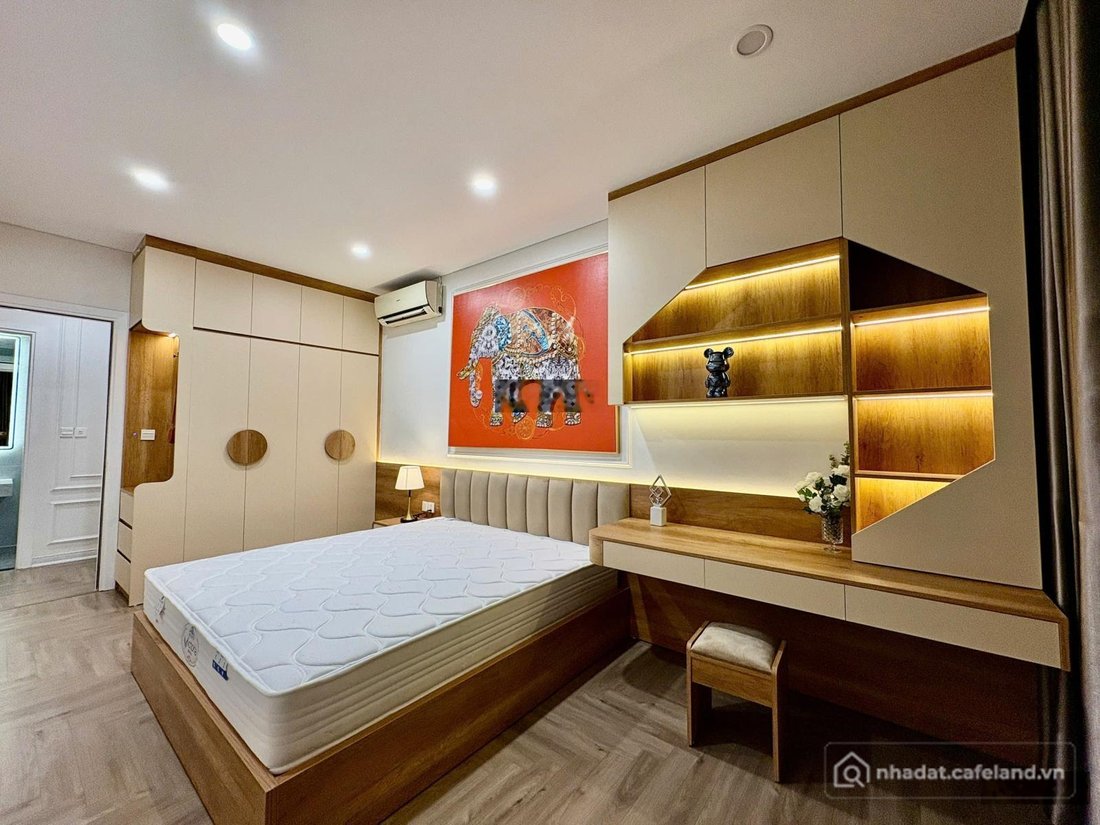 Bán căn hộ chung cư: Bánh nhanh gấp rẻ hơn tt căn hộ Eco Green 2 ngủ 67m2, full 
