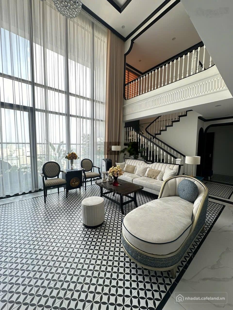 Bán căn hộ chung cư: Gia đình bán căn duplex 270m 4 ngủ 4wc nhà nội thất full nh