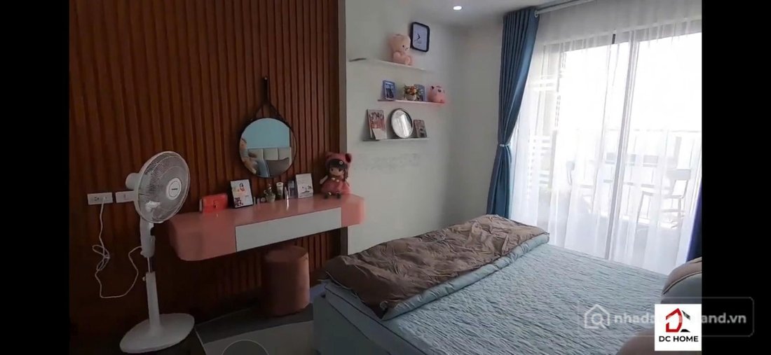 Bán căn hộ chung cư: Bán CH 3PN, nhỉnh 6 tỉ , 97m2 tại Thăng Long Capital, view 