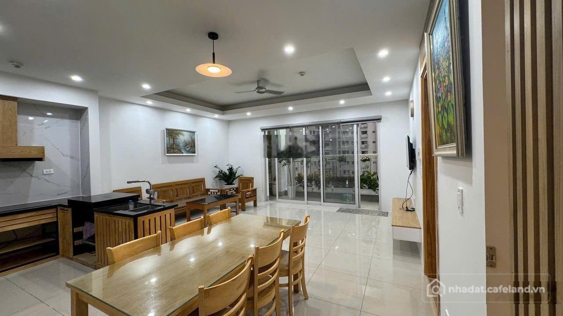 Bán căn hộ chung cư: Bán gấp căn 2pn full nội thất giá siêu rẻ tại cc essensia
