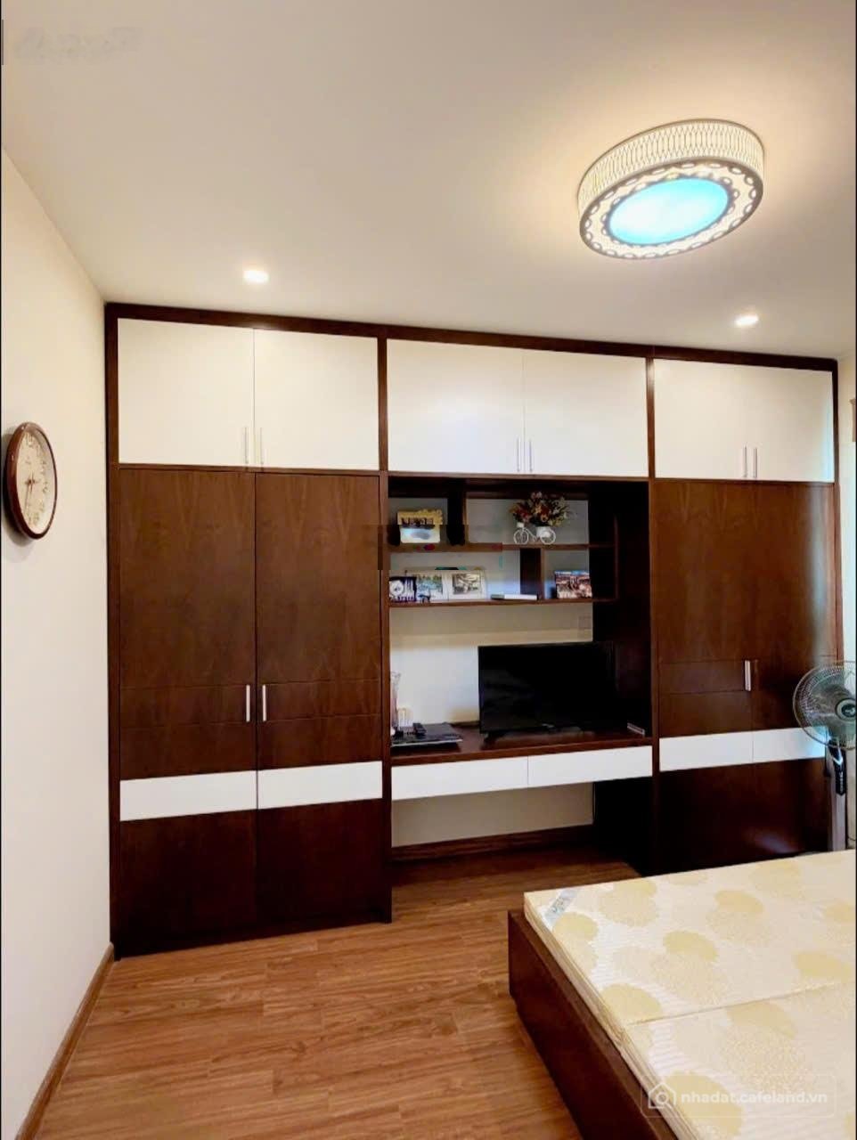 Bán căn hộ chung cư: Chính chủ cần bán gấp căn 80m² Xuân Mai Complex Hà Đông 3PN