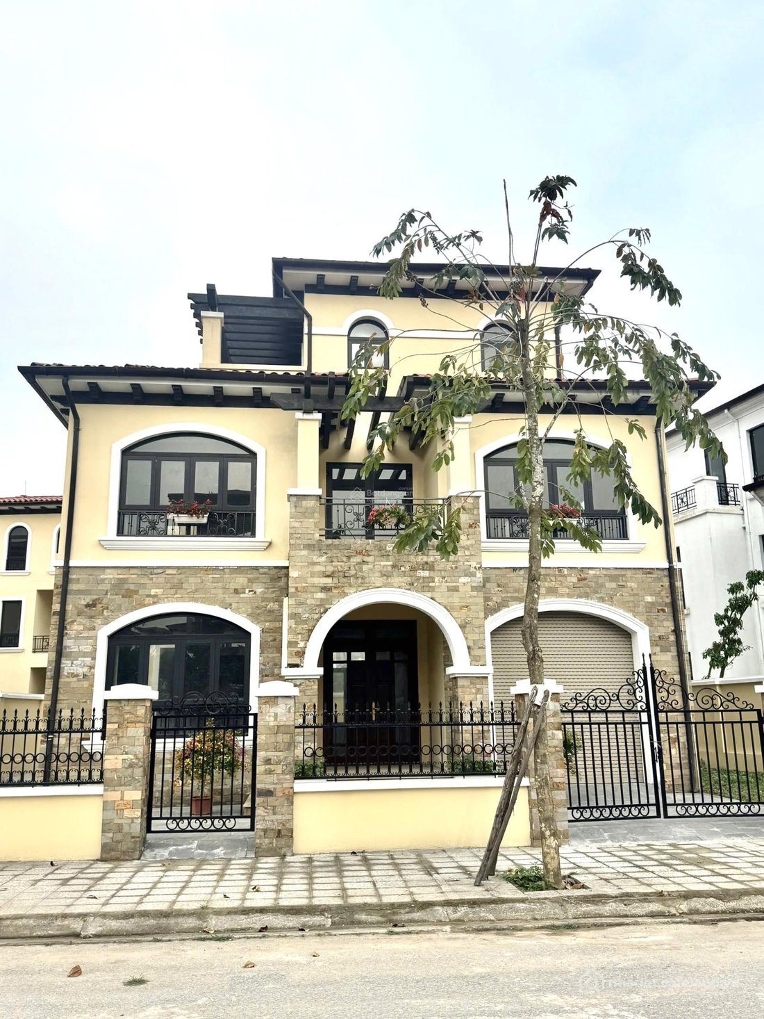 Bán biệt thự: Bán gấp Shop villas đẹp tại Vista Palma Nam An Khánh, giá tốt 35 t