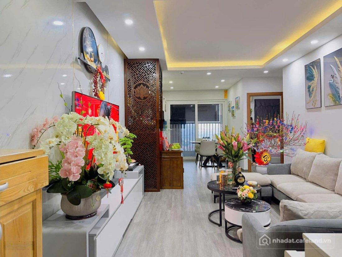 Bán căn hộ chung cư: Bán CC 2PN, 2WC, 77m2, Gemek Tower, Lê Trọng Tấn, 5,3 tỷ