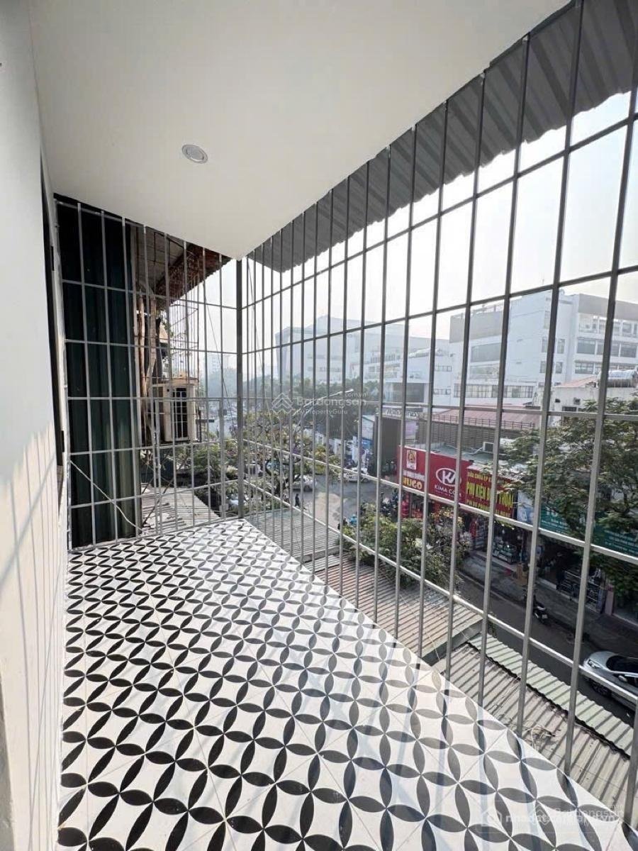 Bán căn hộ chung cư: Nhỉnh 3 tỷ - tập thể Phương Mai - Đống Đa - 2 ngủ 1 khách -