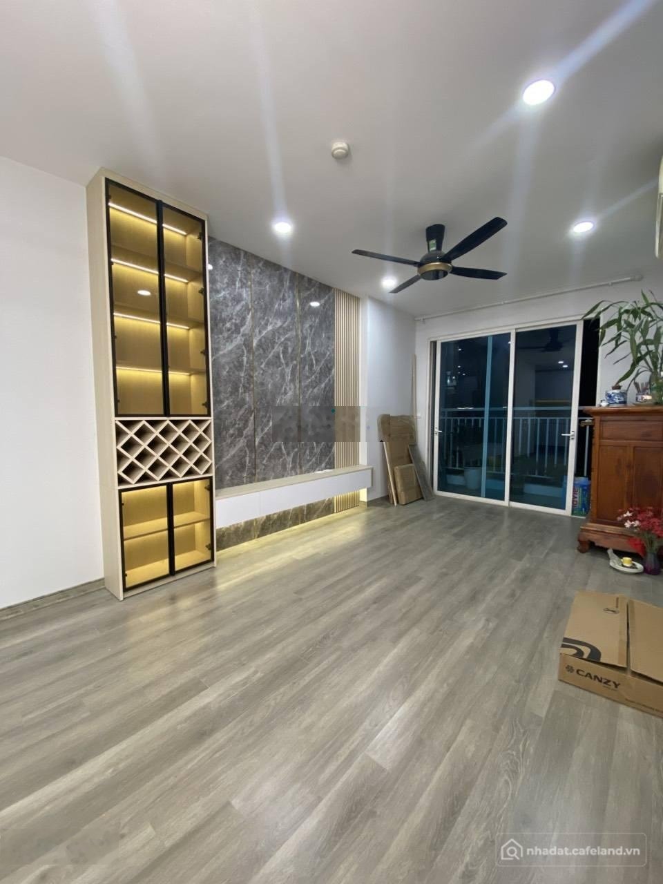 Bán căn hộ chung cư: Bán căn hộ cao cấp hồ gươm plaza hà đông. lh 0986186103