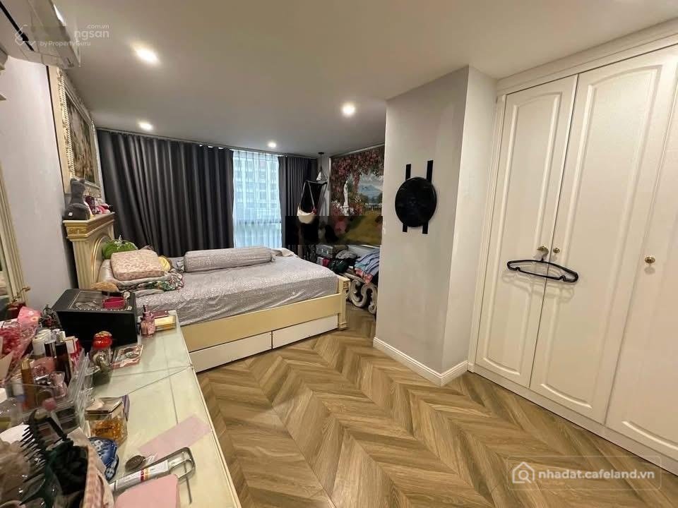 Bán căn hộ chung cư: Căn duplux tại Royal City - LH 0973615358 - Diện tích 2 sàn