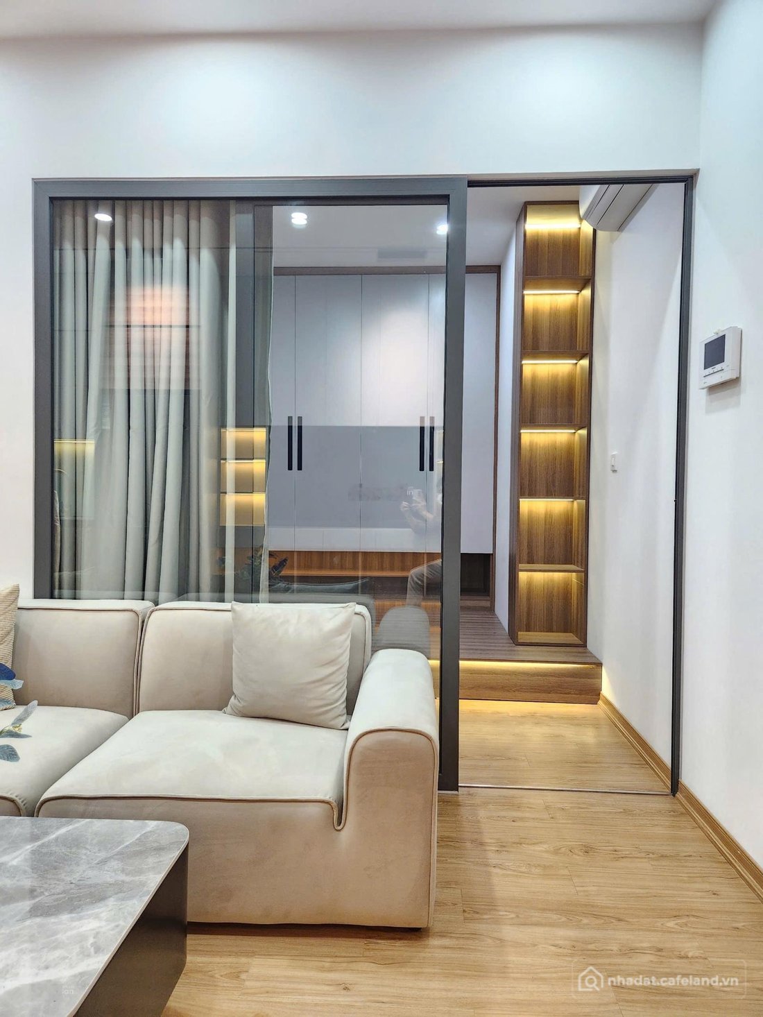 Bán căn hộ chung cư: Chính chủ bán căn hộ Anland Premium tầng trung 67m2. Thiết 