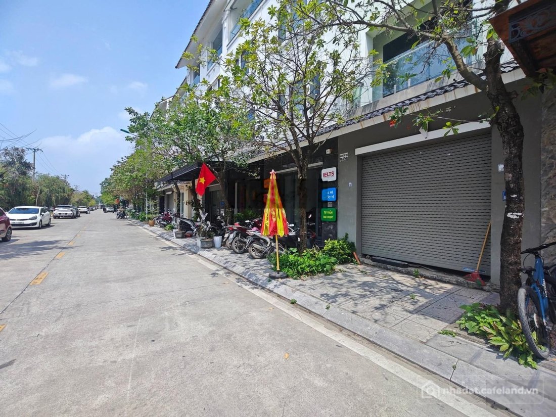 Bán biệt thự: Chỉ 13.9 tỷ liền kề khu đô thị Gleximco Dương Nội ngay VinSmart Tâ