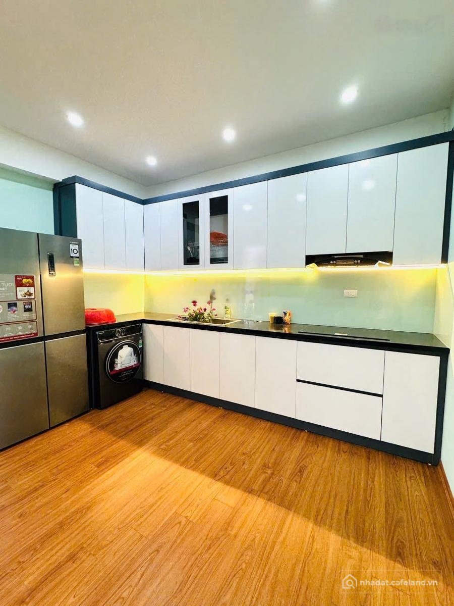 Bán căn hộ chung cư: Hàng hiếm! bán tập thể thanh nhàn quỳnh mai- quỳnh lôi, hai