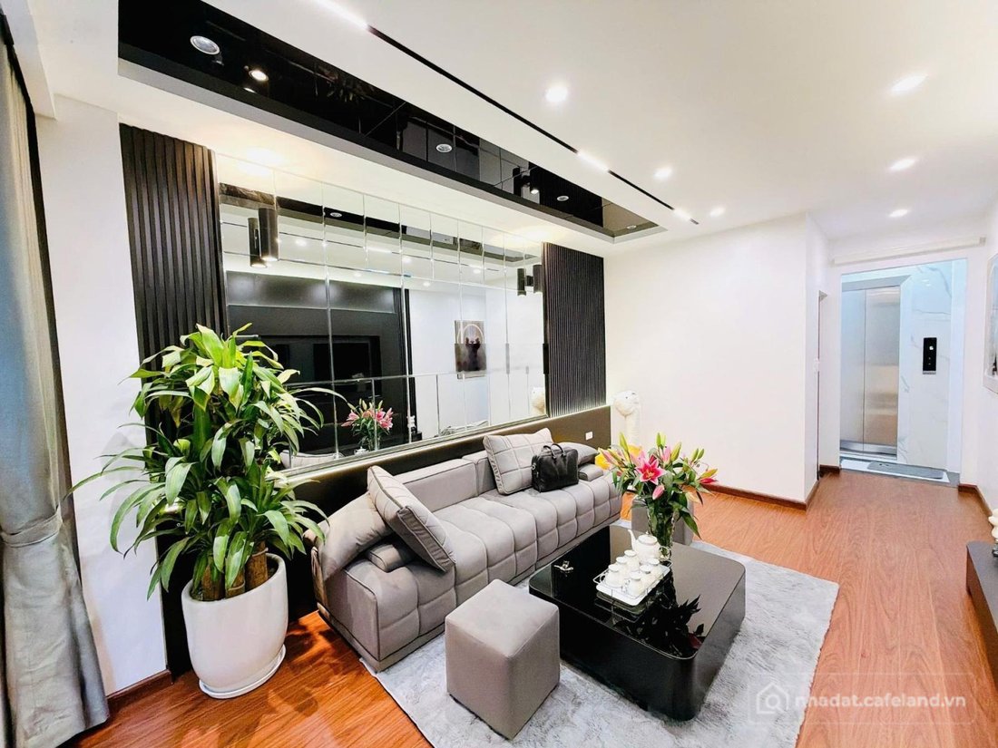 Bán nhà riêng: Khu phân lô khương đình- thanh xuân .xây mới 6 tầng thang máy , n