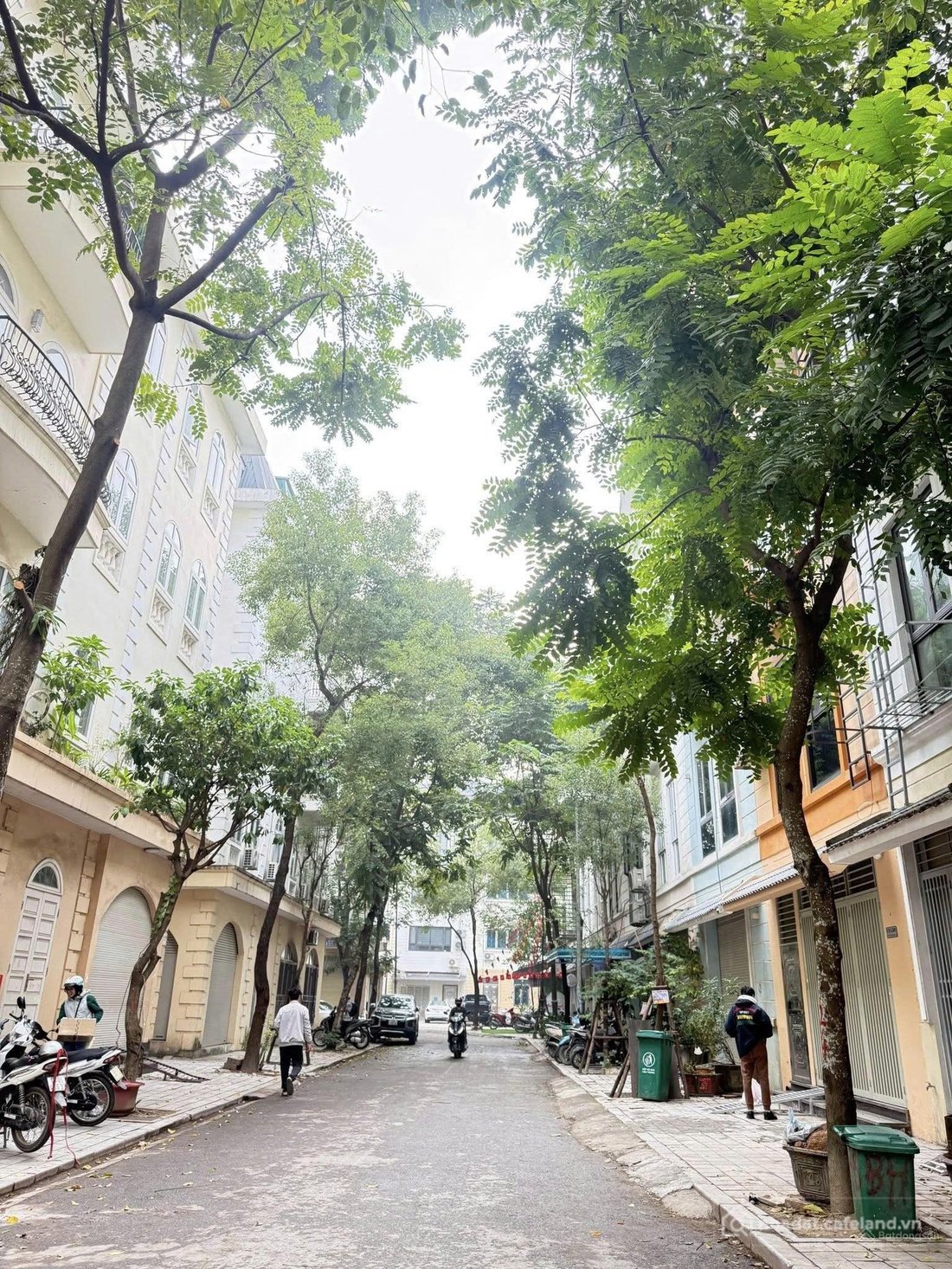 Bán biệt thự: Bán nhà mặt đường đôi KĐT Đô Nghĩa 75m² 5 tầng MT 5m. Giá 15,7 tỷ