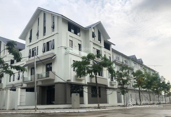 Bán biệt thự: Em chính chủ cần bán biệt thự khu B Geleximco Lê Trọng Tấn, 3,5 tầ