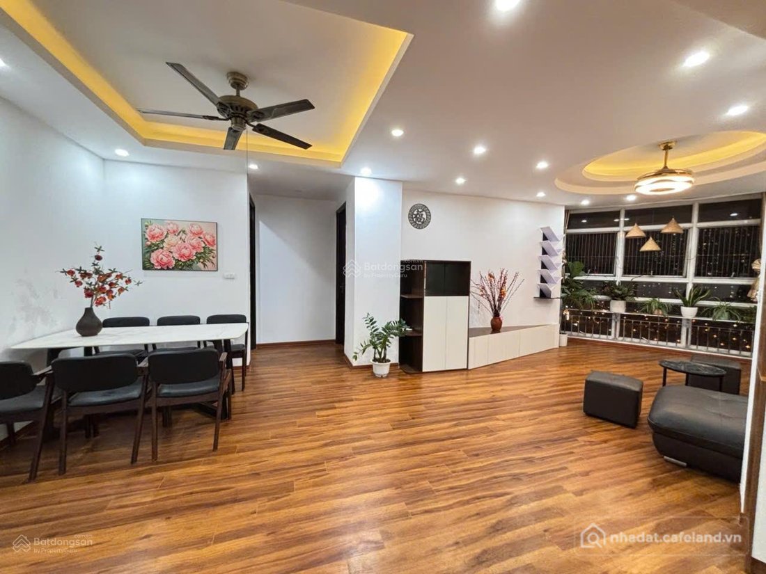 Bán căn hộ chung cư: Bán CH 4PN, 2WC tại C37 Bộ Công An - Bắc Hà Tower, 120m2, 9