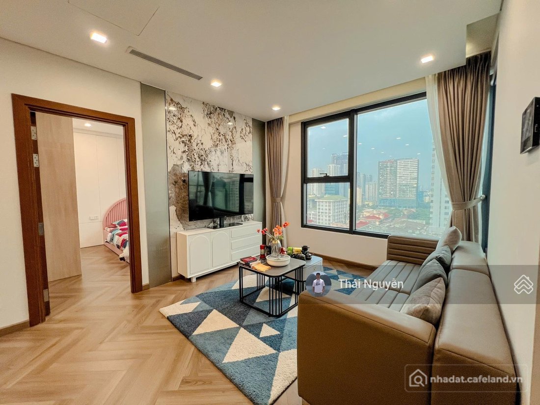 Bán căn hộ chung cư: (Chính chủ) bán căn góc 3PN 2WC 90m2 The Legend, nhà đẹp, f