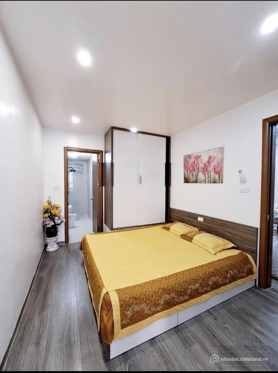 Bán căn hộ chung cư: Chính chủ bán gấp căn hộ The Golden An Khánh 66m2, 2PN sẵn 