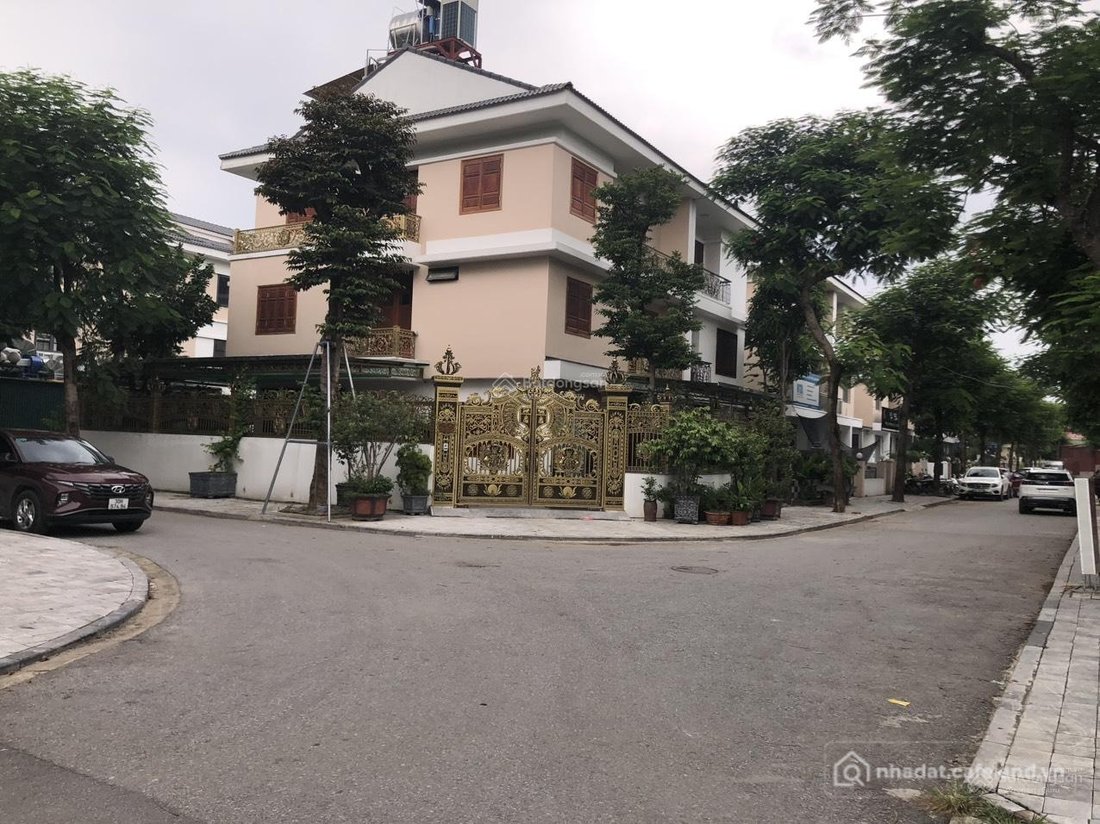 Bán biệt thự: Bán nhanh trong tuần căn góc 300m an phú shop villa