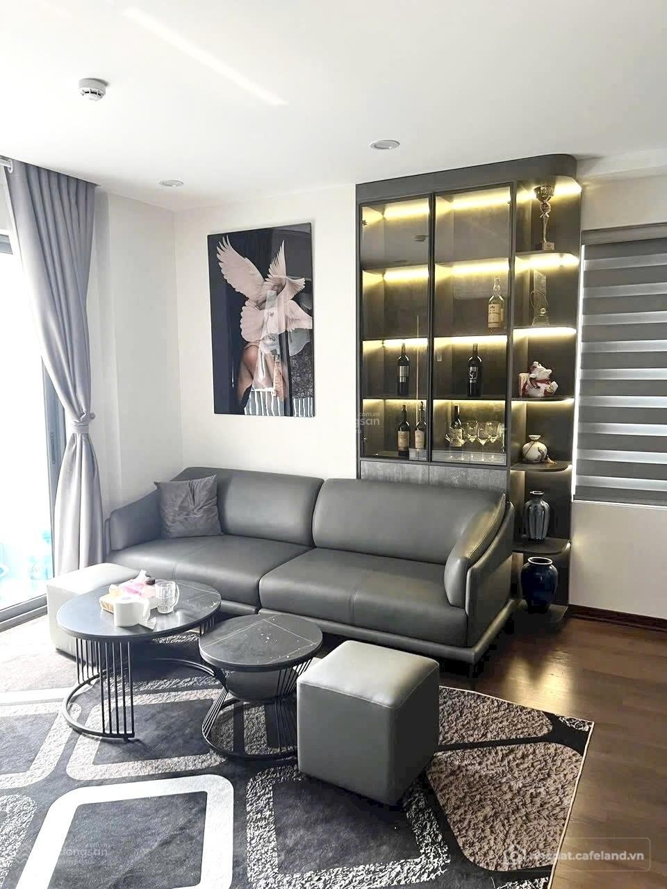 Bán căn hộ chung cư: Bán gấp căn hộ 3PN 2VS toà Thăng Long Capital hướng view Đô