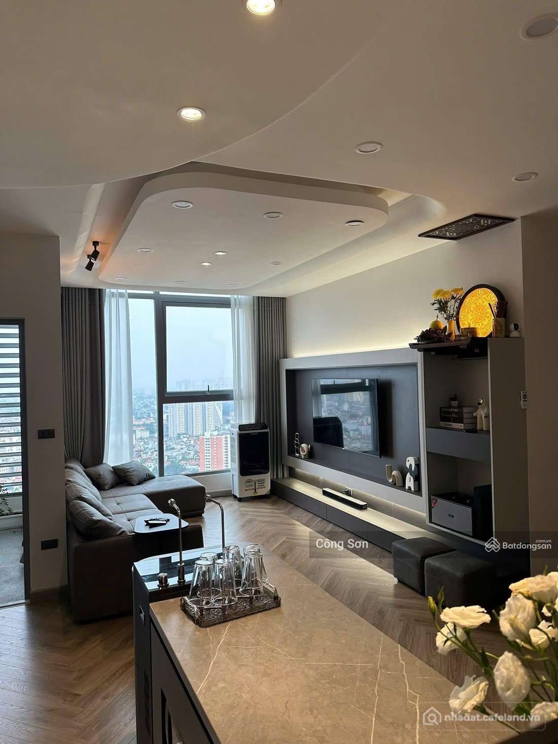 Bán căn hộ chung cư: Bán CC Eco Green City, 6 tỷ VND, 75 m2, view đẹp, nội thất 