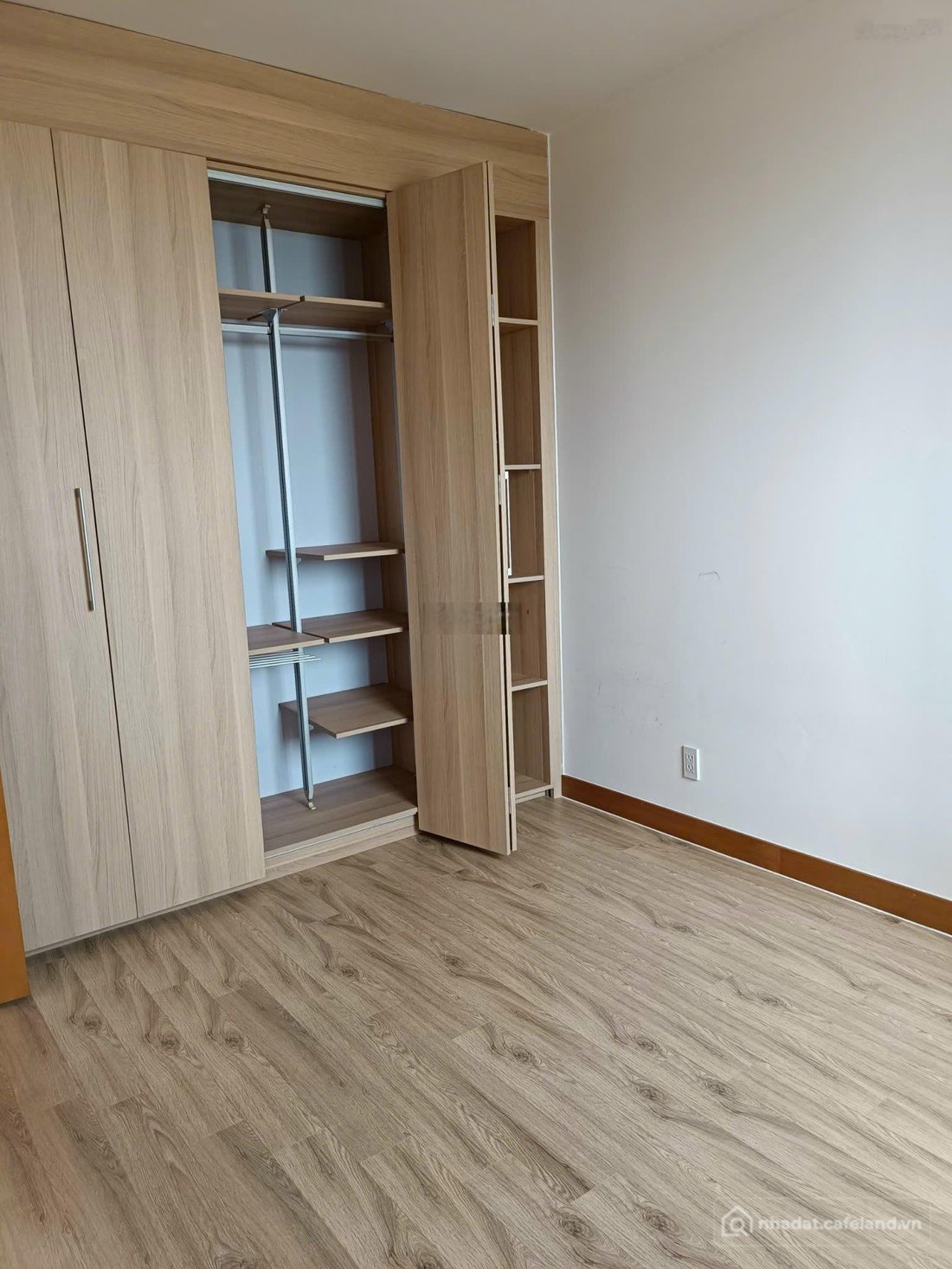 Bán căn hộ chung cư: Bán căn hộ 3PN,2WC,128m tại Mailand Hanoi City,ban công Nam