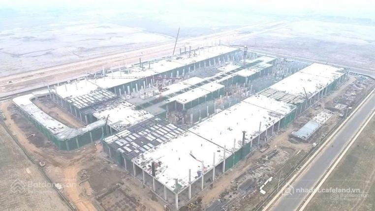 Bán kho, nhà xưởng: Đất Khu công nghiệp làm xưởng ưu đãi xuất nhập khẩu 5000m2 đ