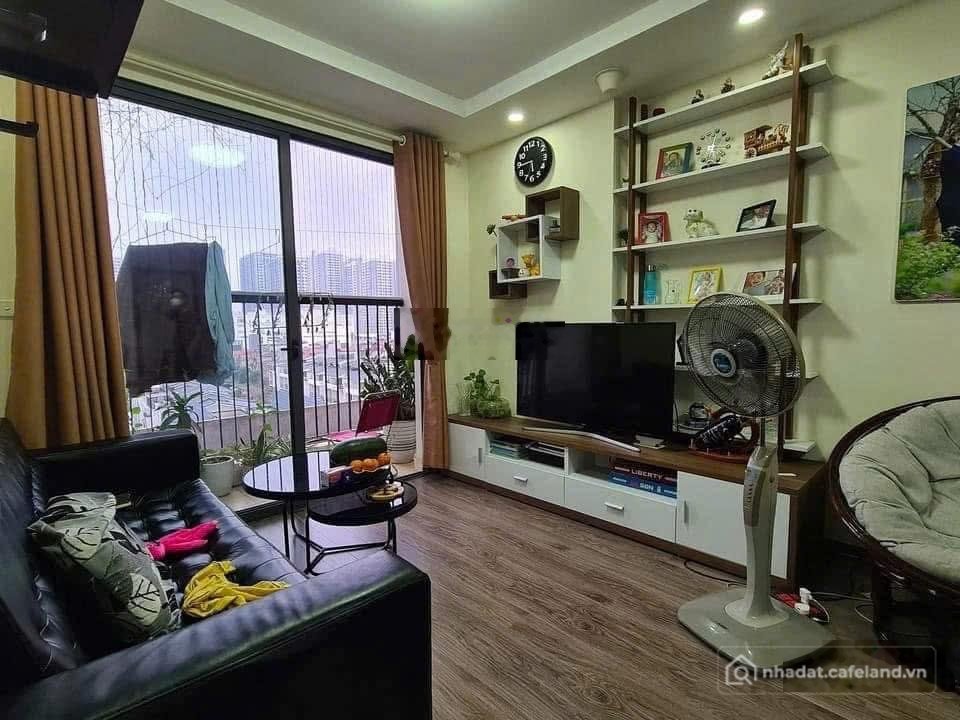 Bán căn hộ chung cư: Chính chủ bán CC Helios Tower 75 Tam Trinh, 6,5 tỷ, 62m2, 2