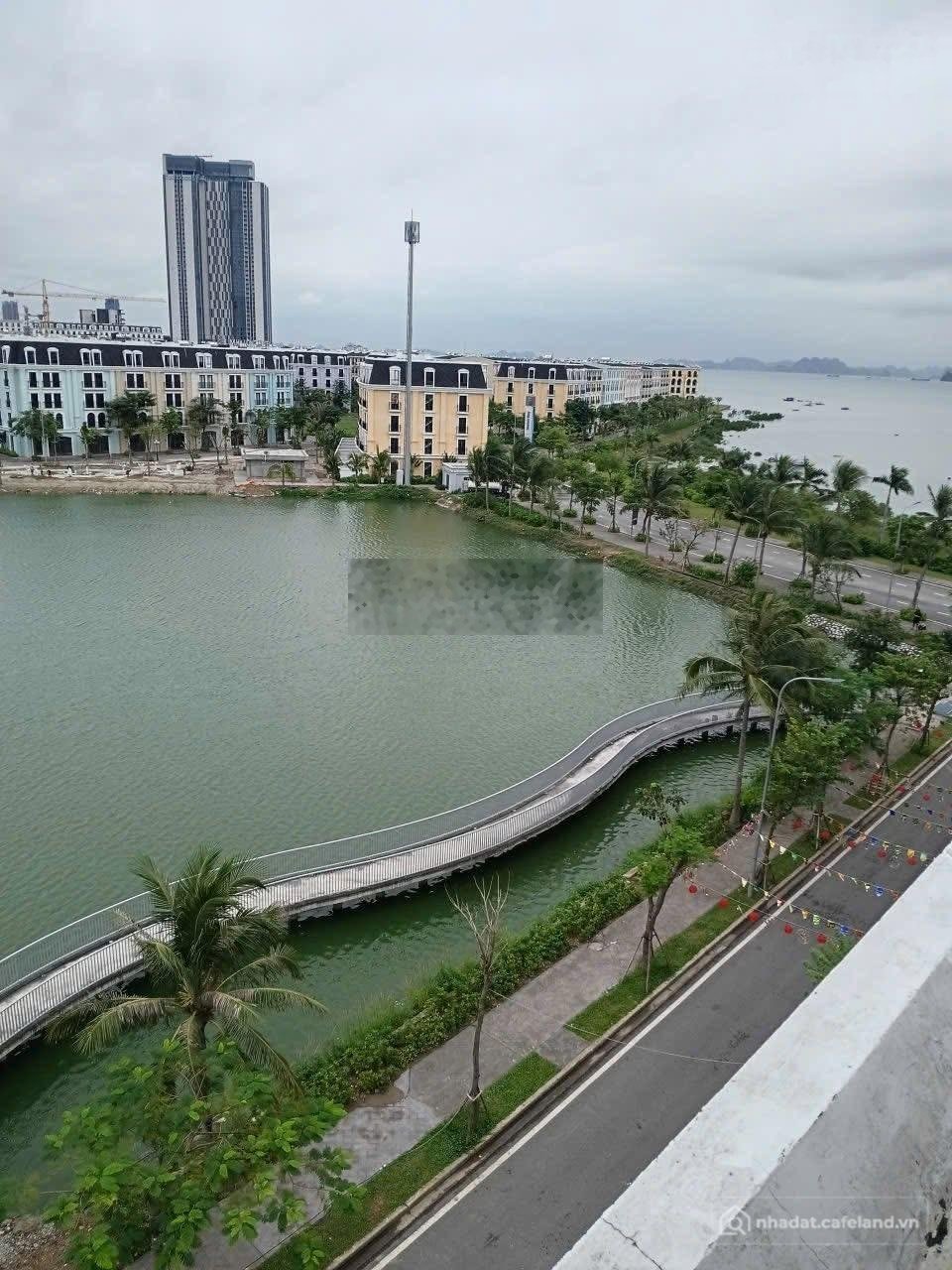 Bán nhà phố dự án: Bán shophouse Aqua City Hạ Long giá rẻ nhất thị trường