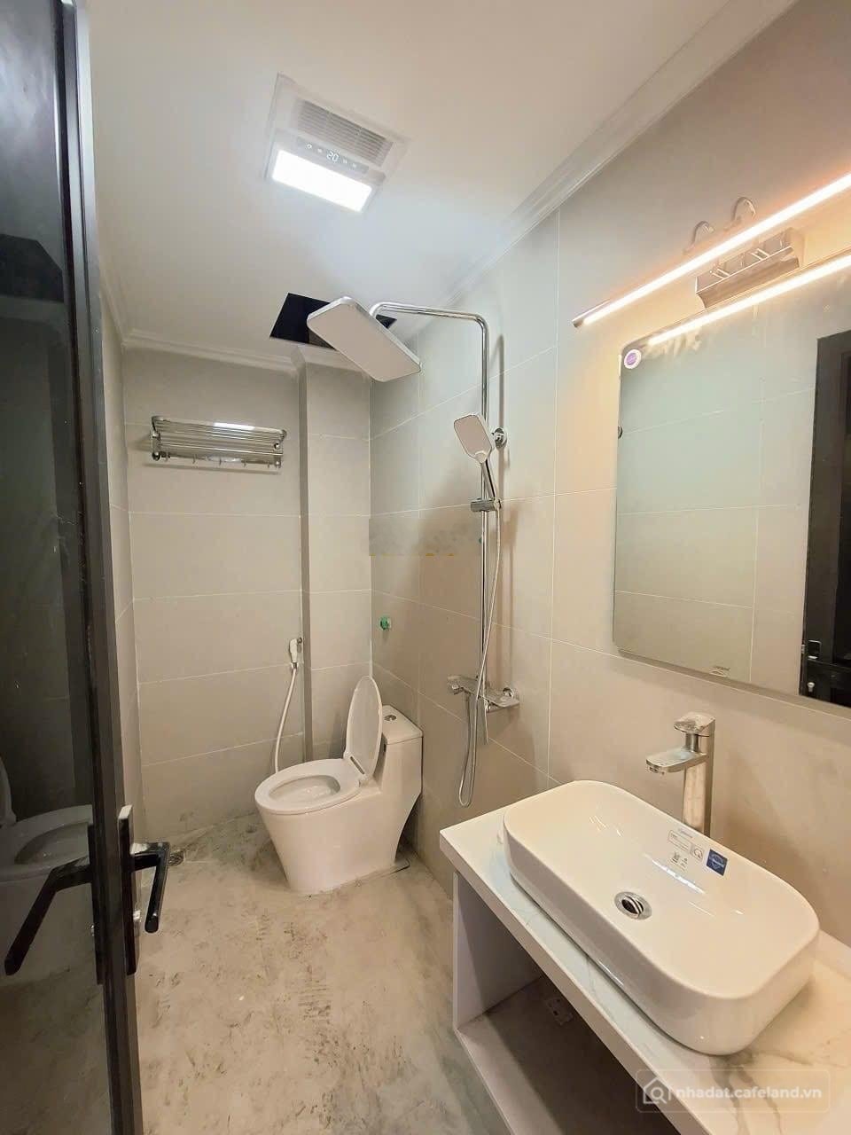 Bán căn hộ chung cư: Bán chung cư cao cấp PARK KIARA PARK CITY Hà Đông - 2 Ngủ -