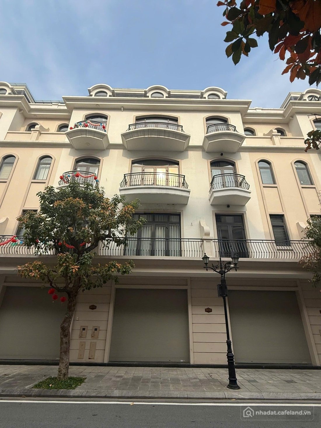 Bán nhà phố dự án: 8,5 tỷ Shophouse Sao Biển Vinhomes Ocean Park hoàn thiện full