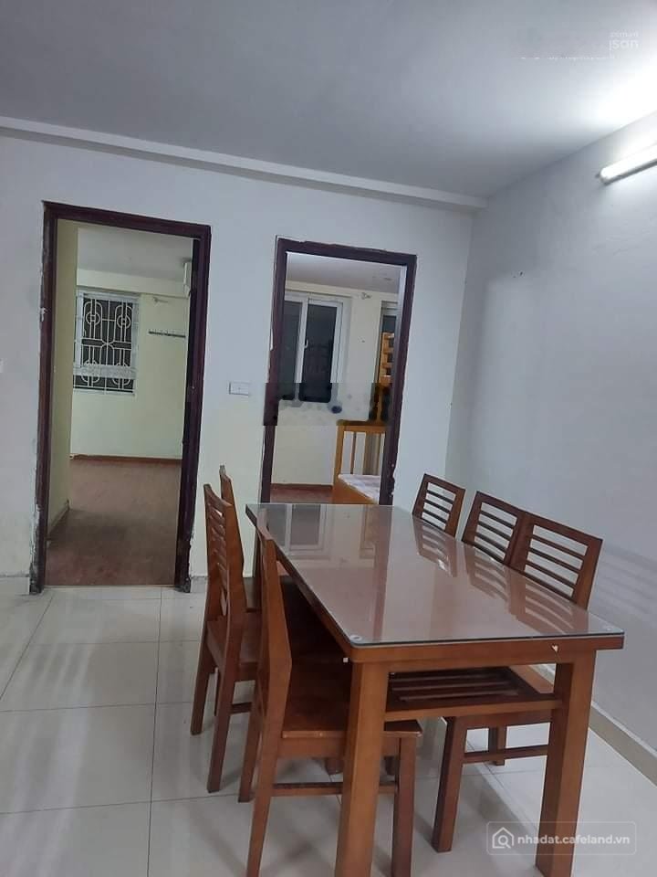 Bán căn hộ chung cư: Chính chủ cần bán căn hộ chung cư 16B Nguyễn Thái Học, Hà Đ