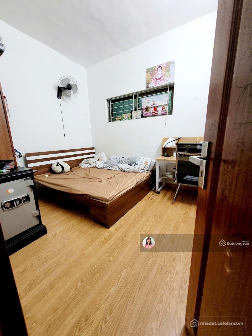 Bán căn hộ chung cư: Cần bán căn hộ KĐT Xa La, Hà Đông, căn 2n2wc 69m2 giá chỉ 3