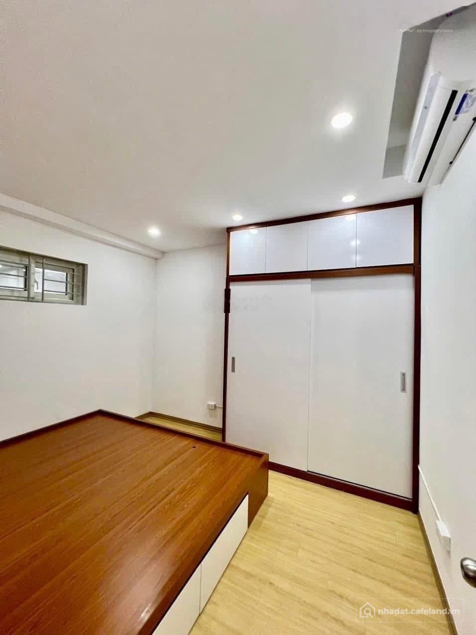 Bán căn hộ chung cư: Chính chủ gửi bán chung cư Thanh Hà Cienco 5 giá rẻ 2PN 2VS