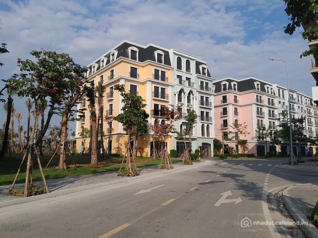 Bán biệt thự: Bán liền kề góc aqua city hạ long cách biển 200m