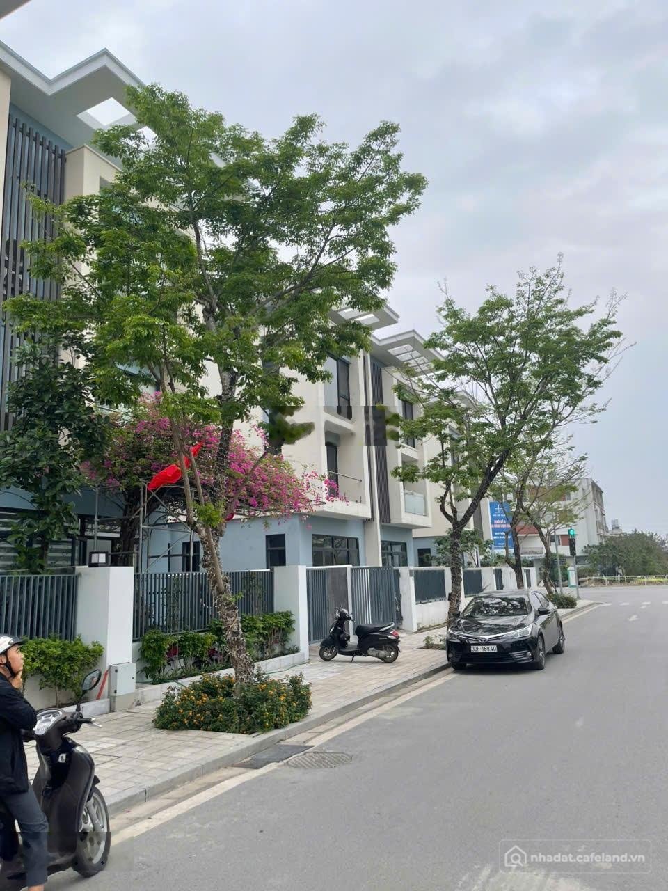 Bán biệt thự: Bán biệt thự nam cường mặt đường đôi view thoáng nhà đã hoàn thiện